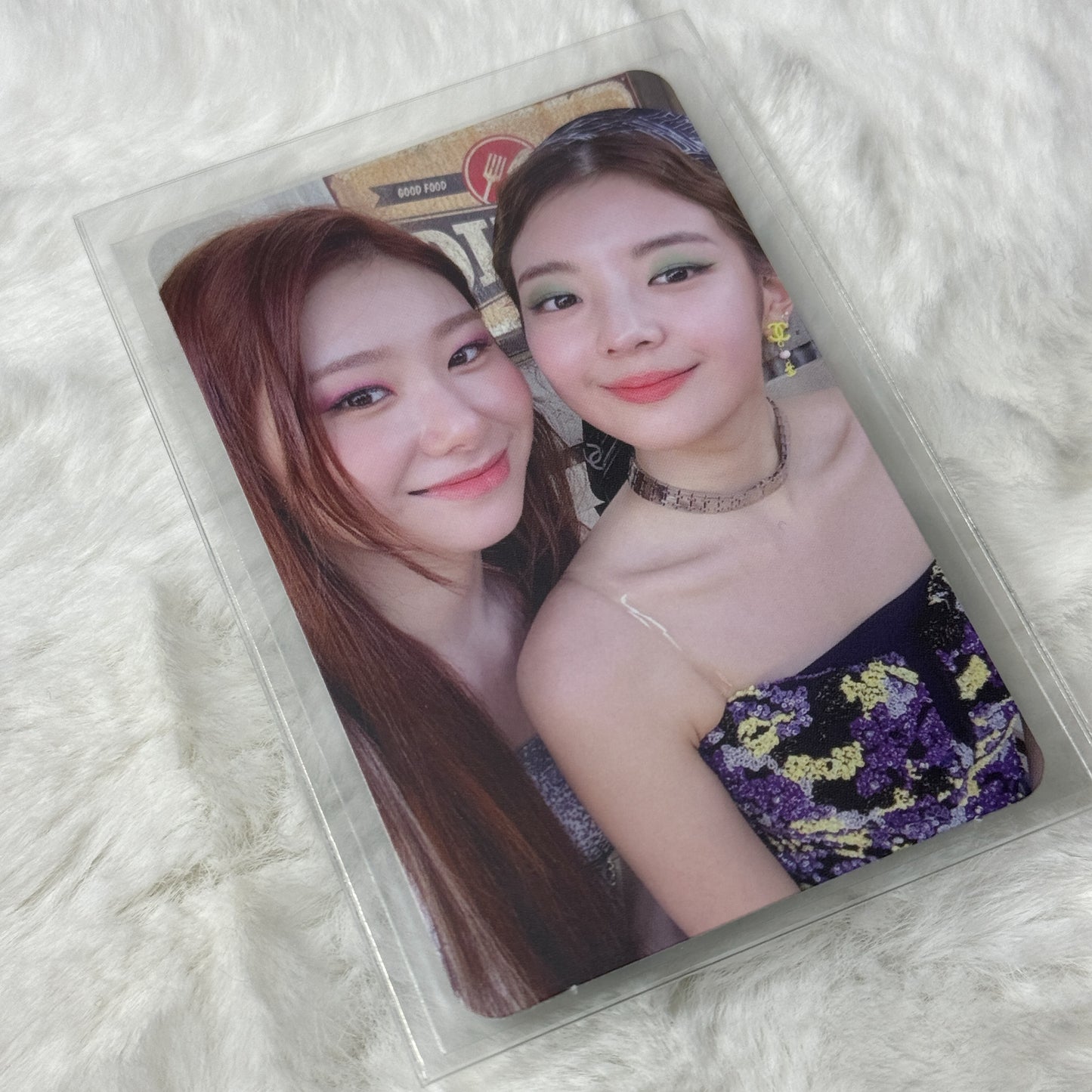 Itzy Not Shy Album Photocard