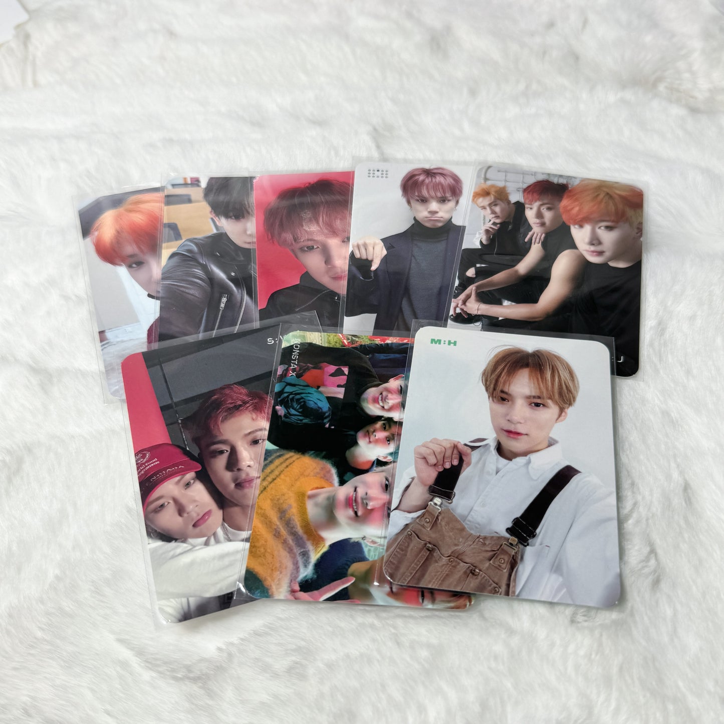 Monsta X Photocards