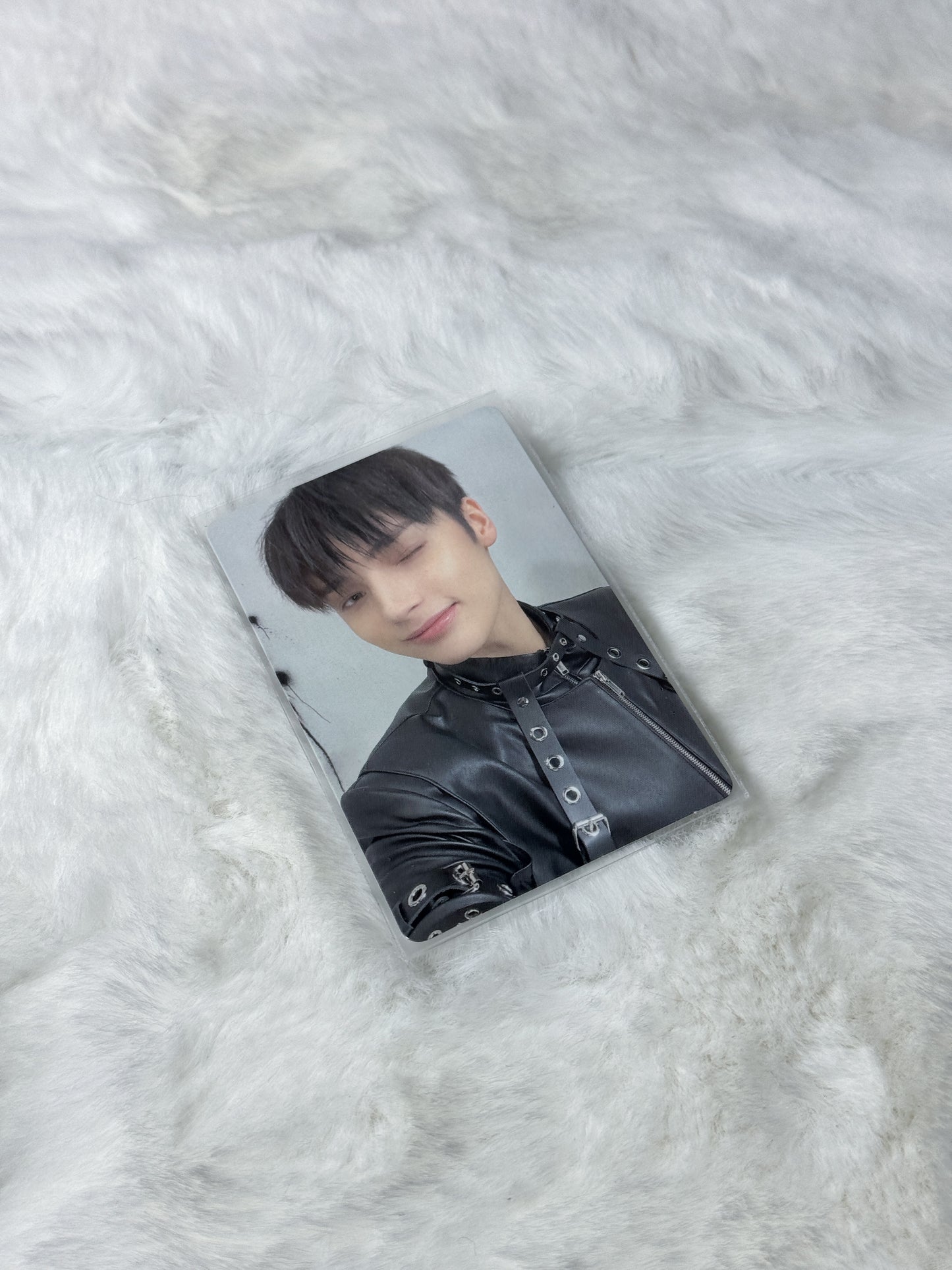 TXT Minisode 2: Thursday Child Photocard