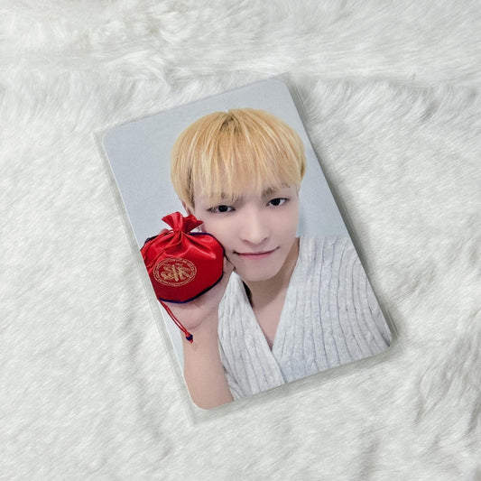 Ateez The World EP. FIN: Will Photocard