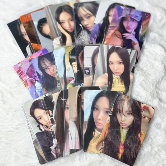 New Jeans Hyein Photocards